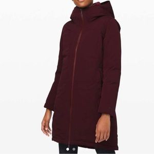 Lululemon Snow warrior parka